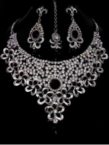 Rhodium Necklace Set